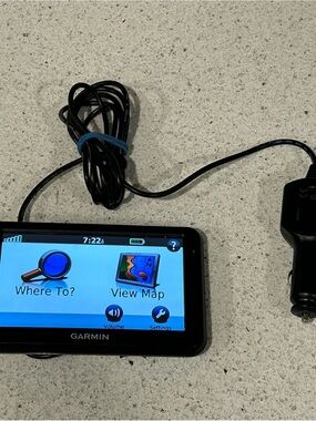 Garmin GPS Navigator, Nuvi 50, Tested, with sd car and car charger only!